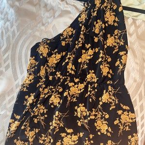 1XL Black & Gold Botanical Print Romper